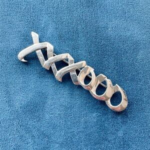 Paloma Picasso for Tiffany & Co. Discontinued “Kisses” Brooch 925 Sterling